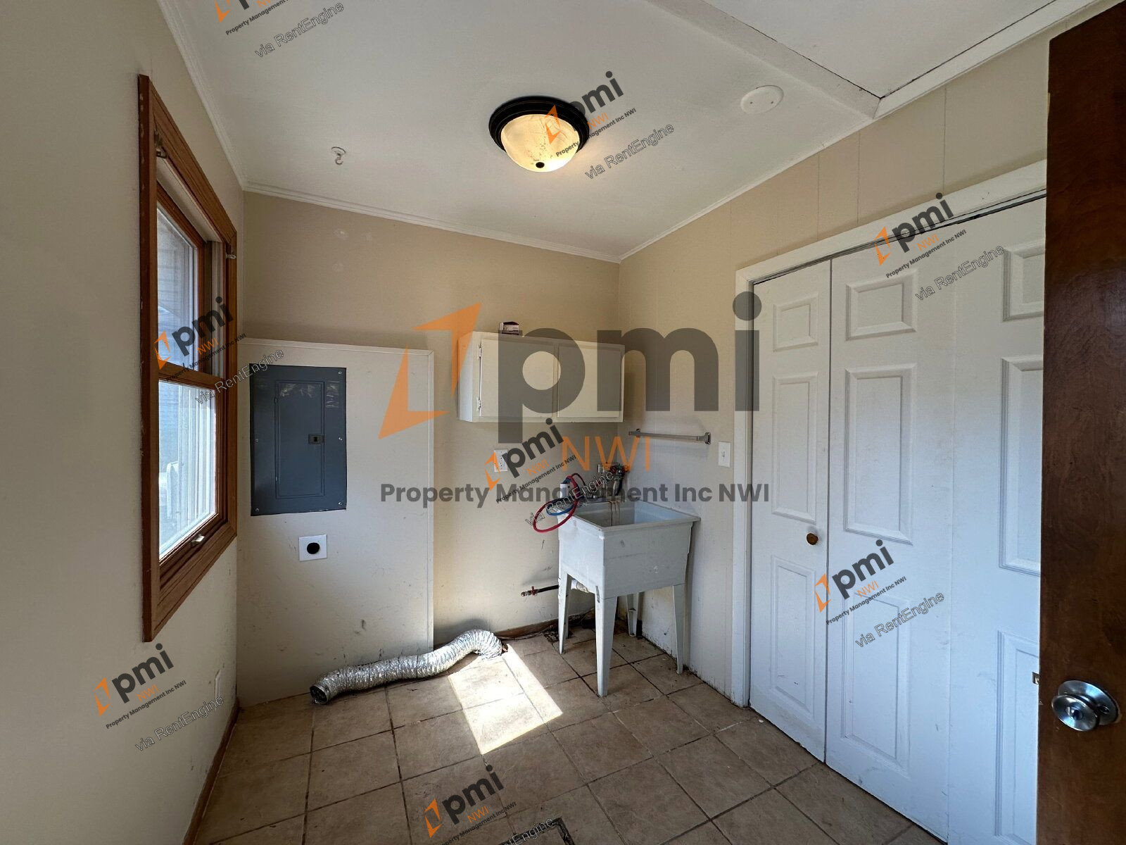 Gallery Image 19