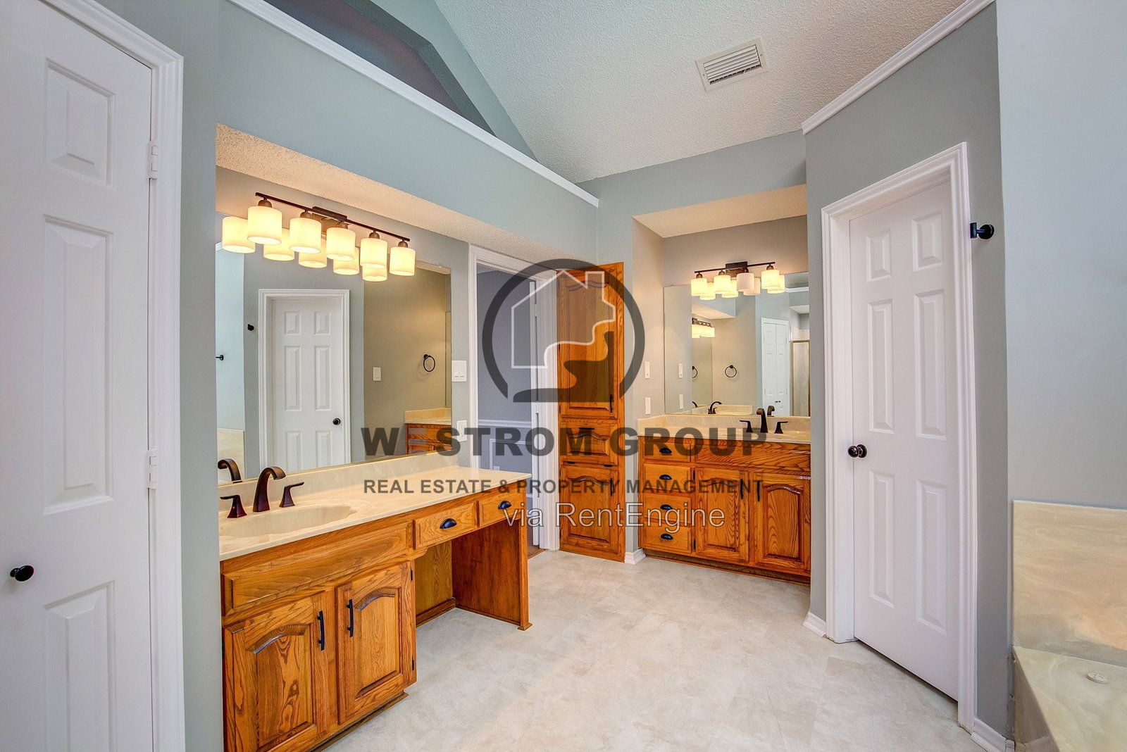Gallery Image 30