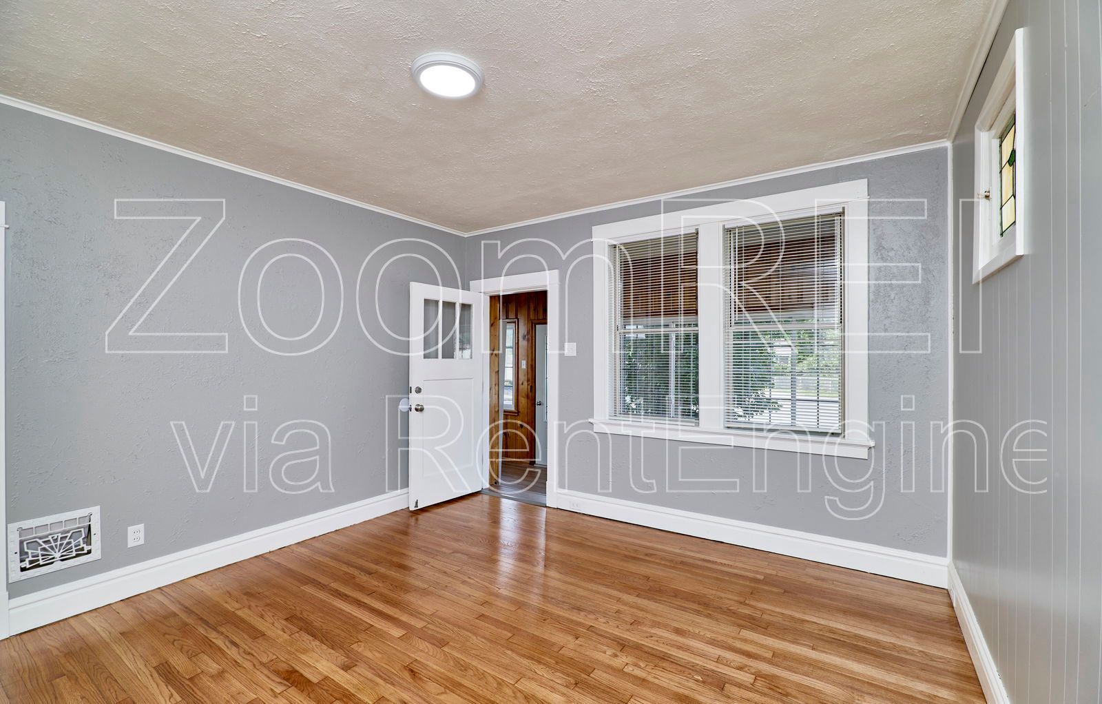 Gallery Image 7