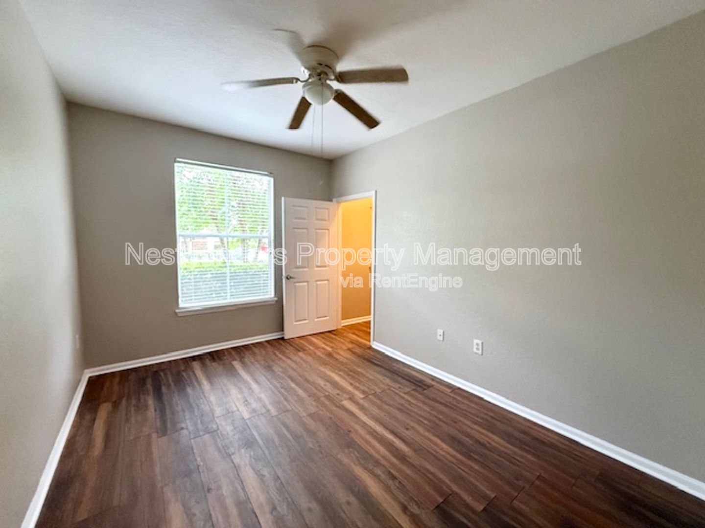 Gallery Image 14