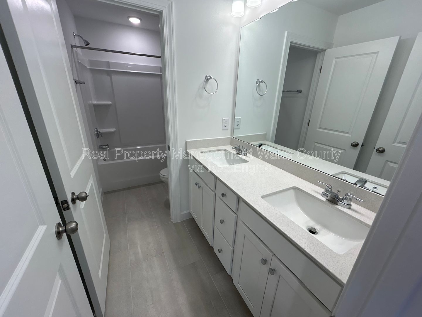 Gallery Image 45