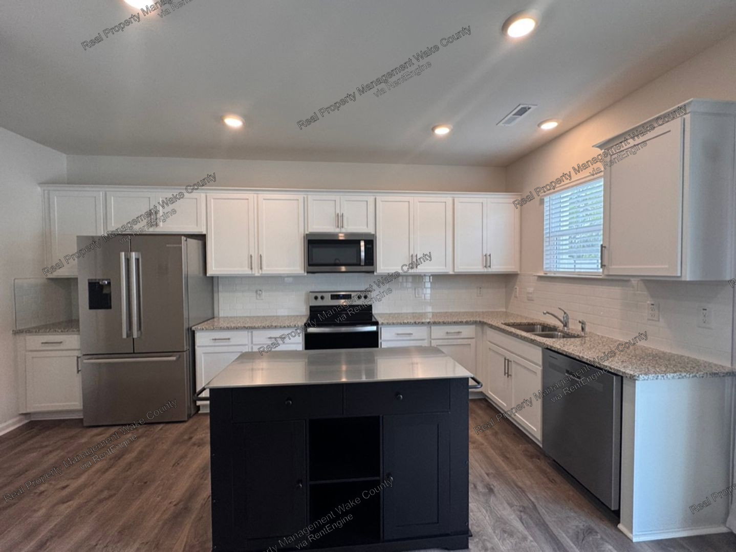 Gallery Image 14