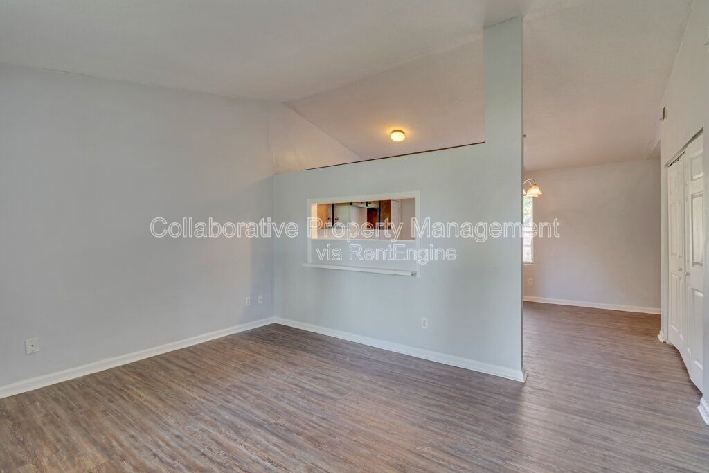 Gallery Image 16