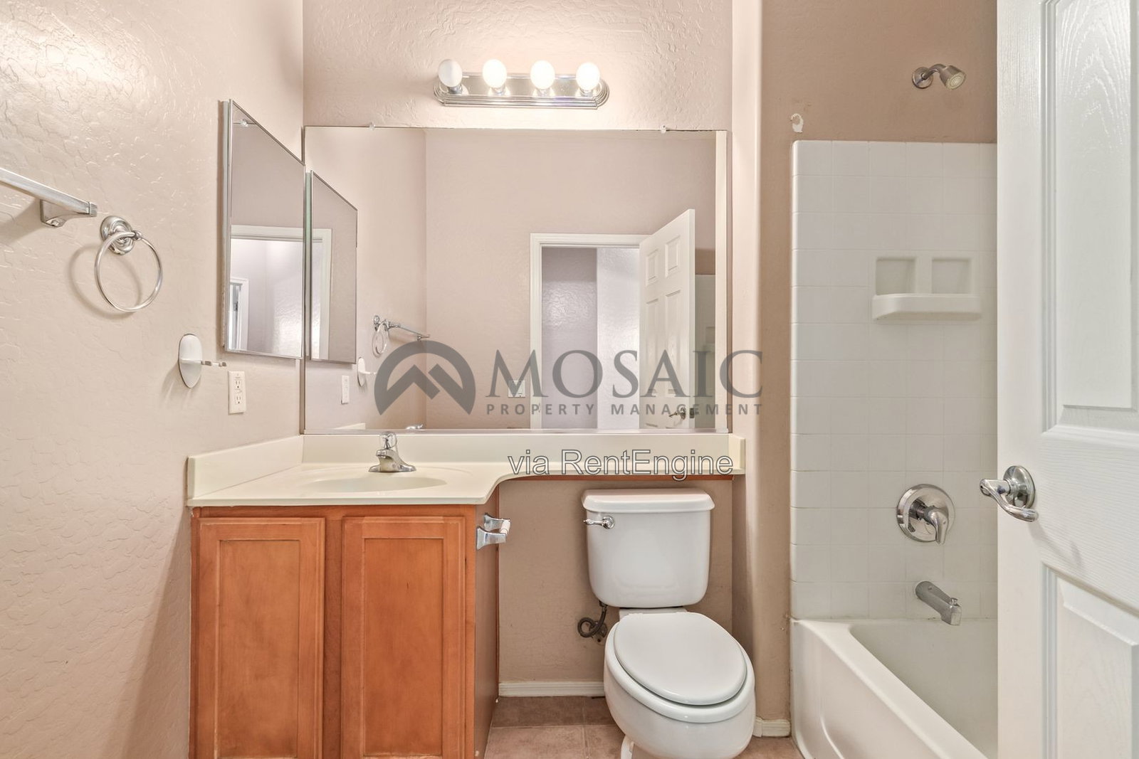 Gallery Image 18