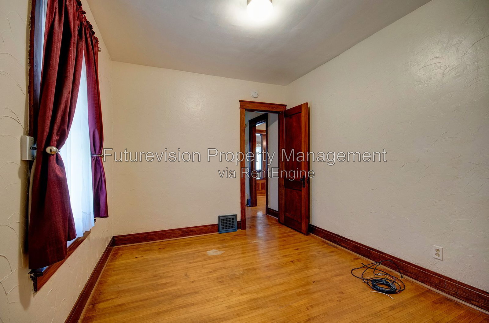 Gallery Image 15