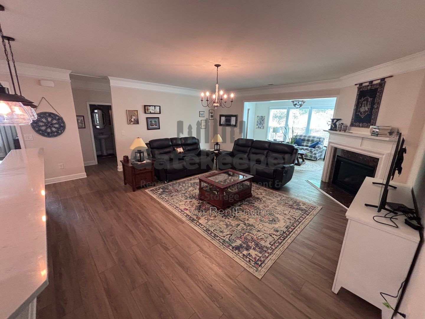 Gallery Image 9