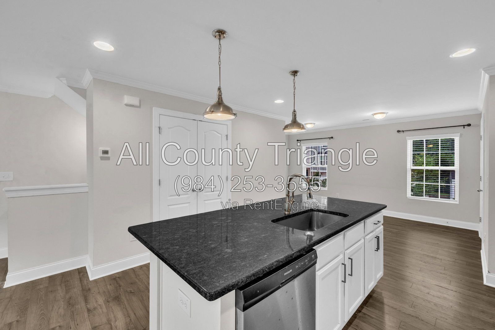 Gallery Image 18