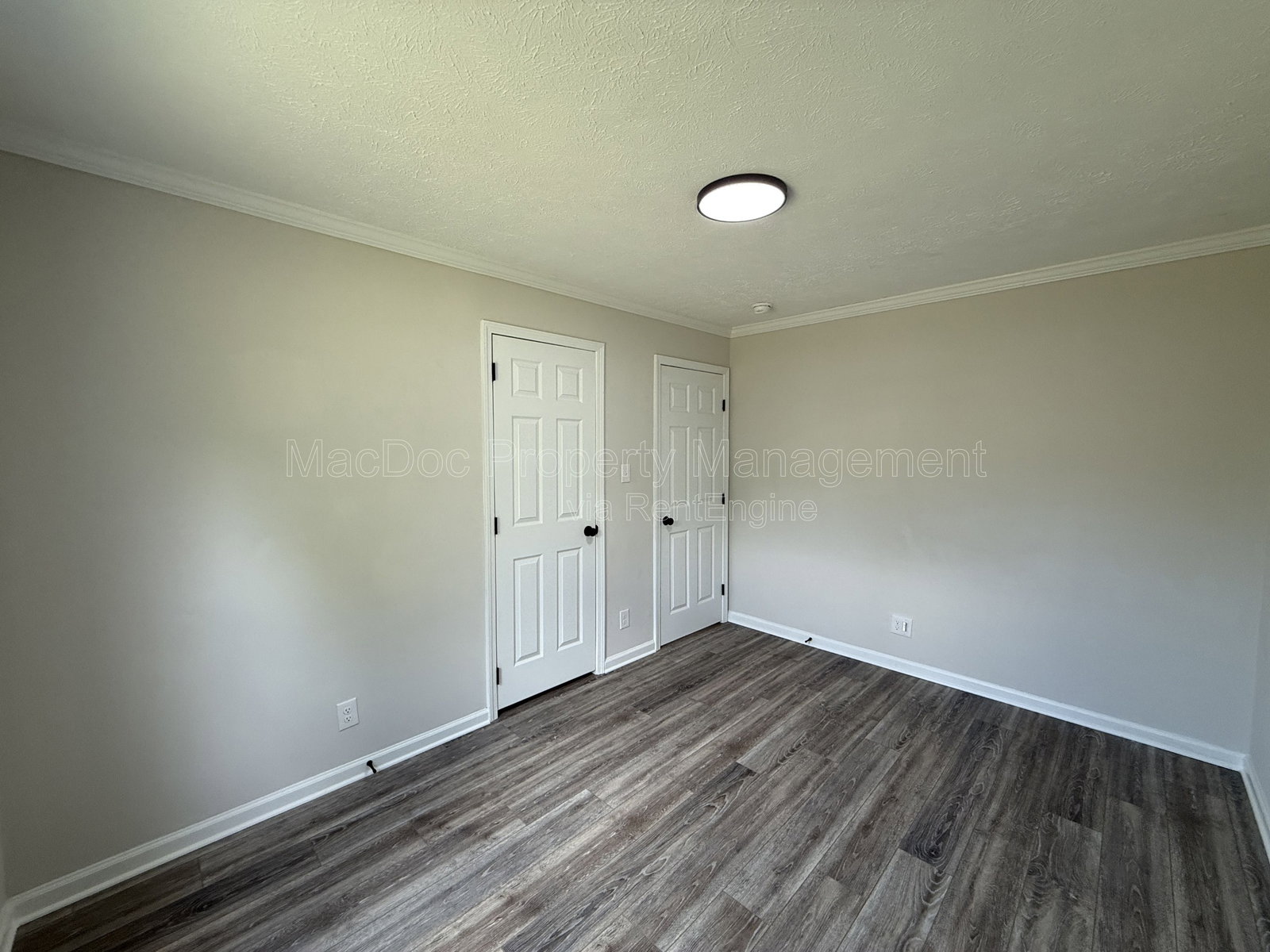 Gallery Image 37
