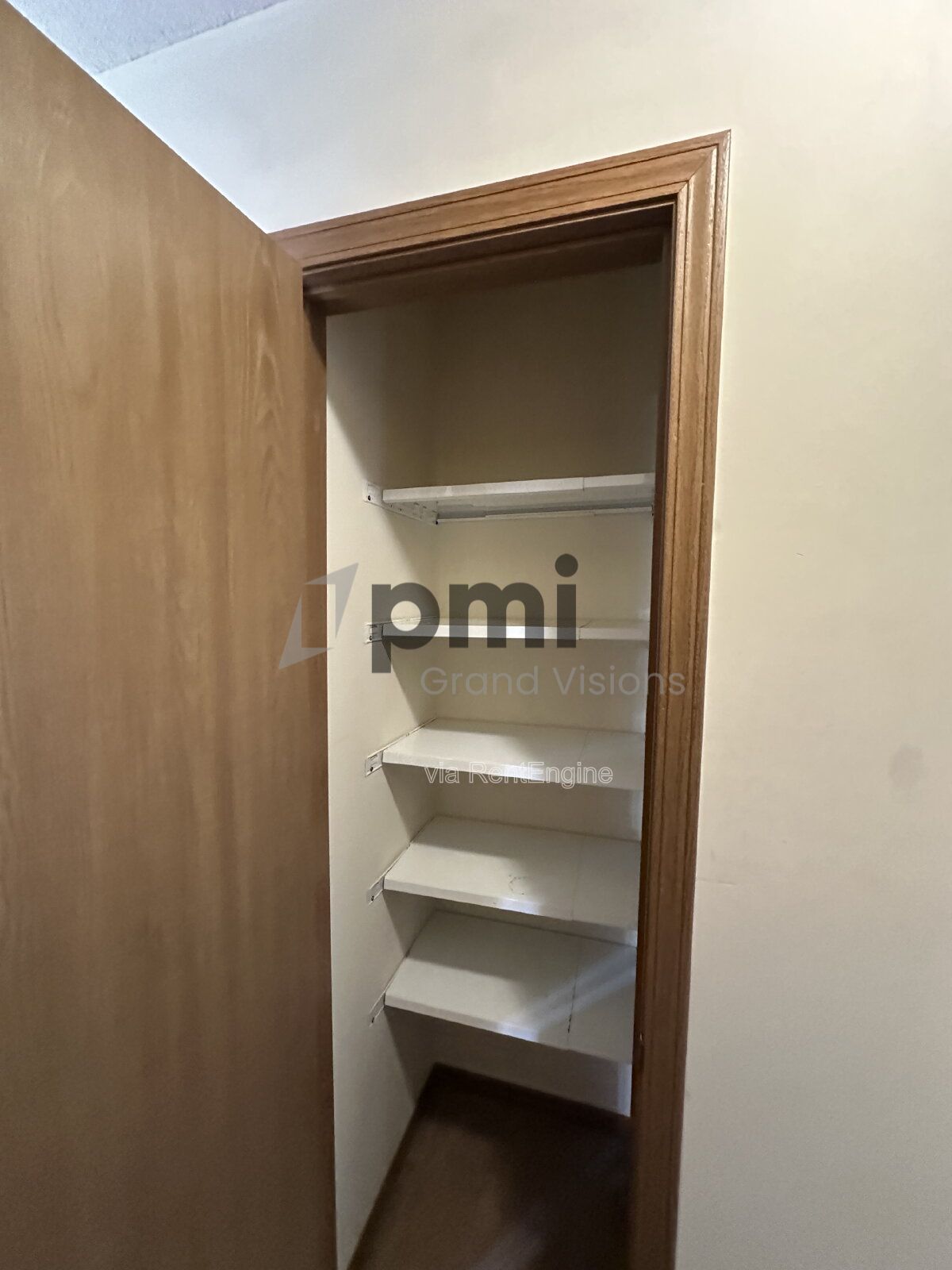 Gallery Image 19