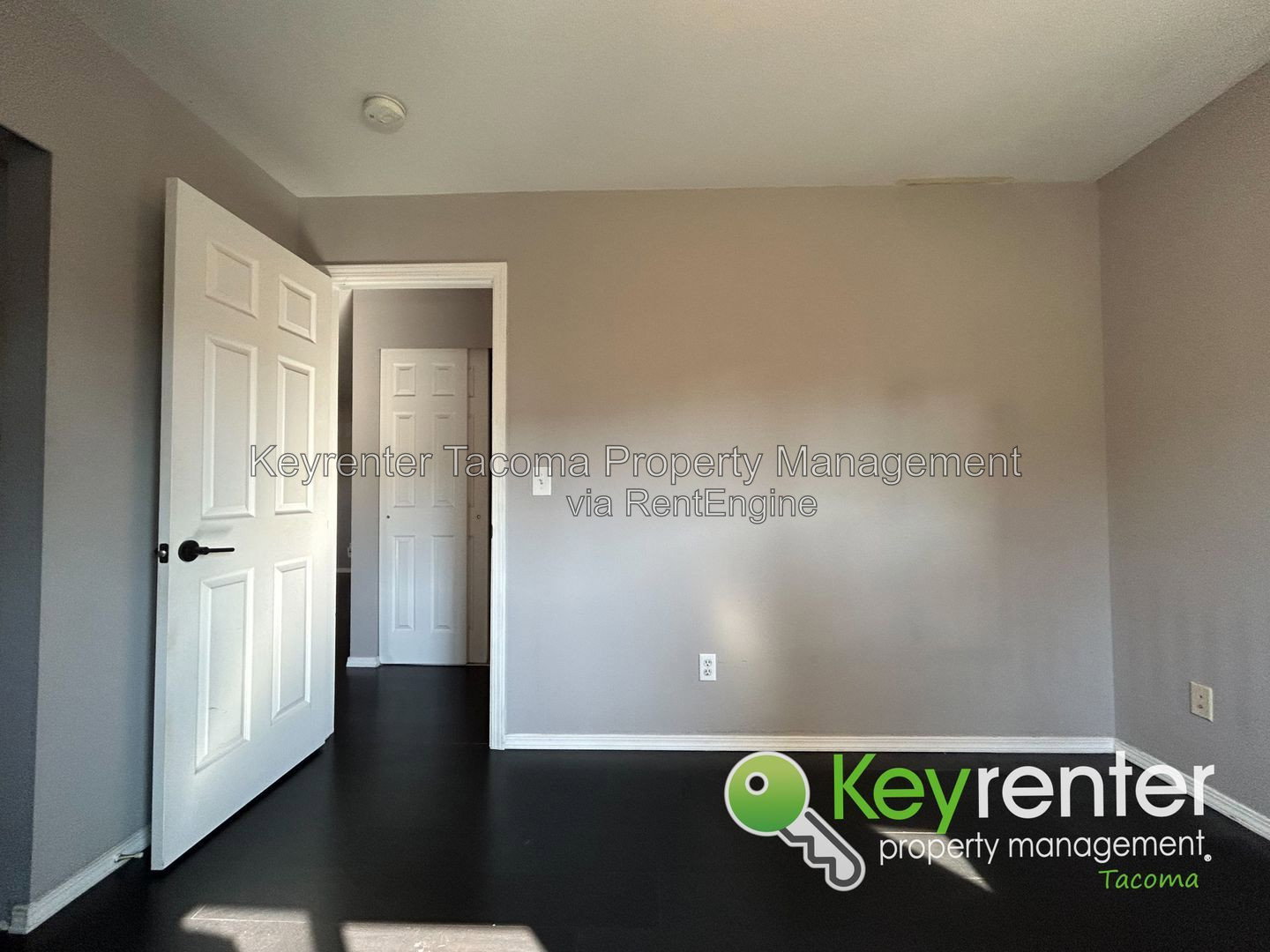 Gallery Image 16
