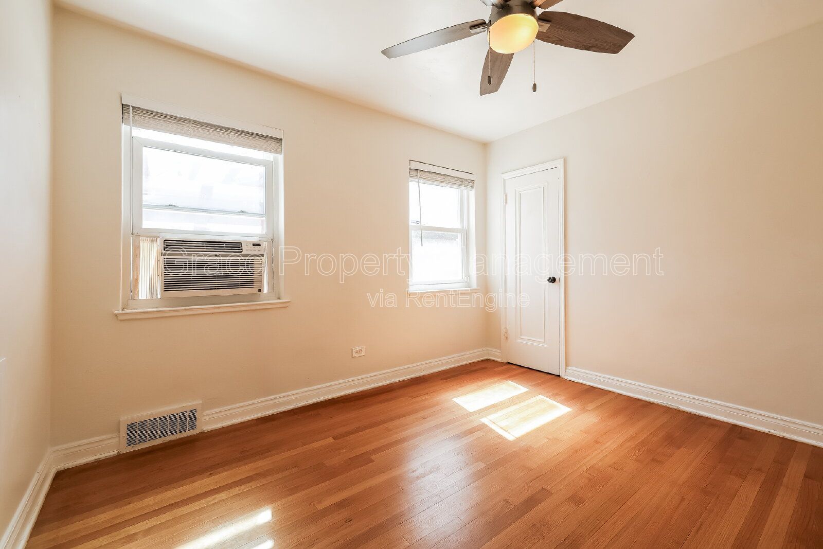 Gallery Image 9