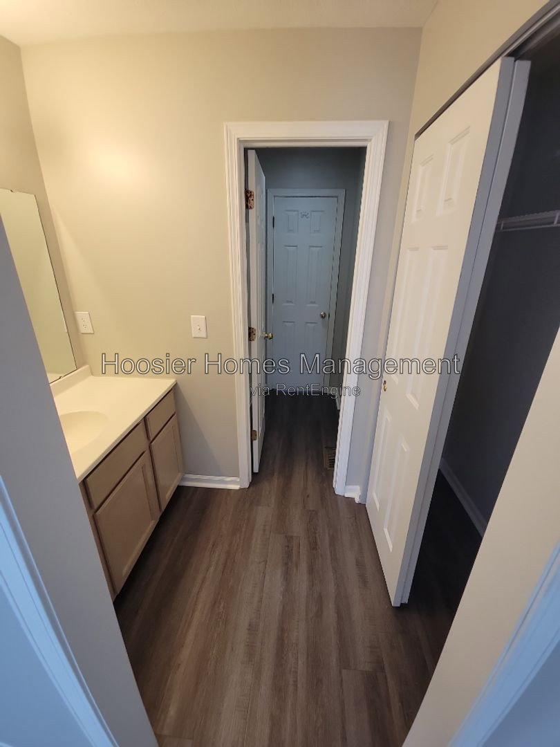 Gallery Image 18