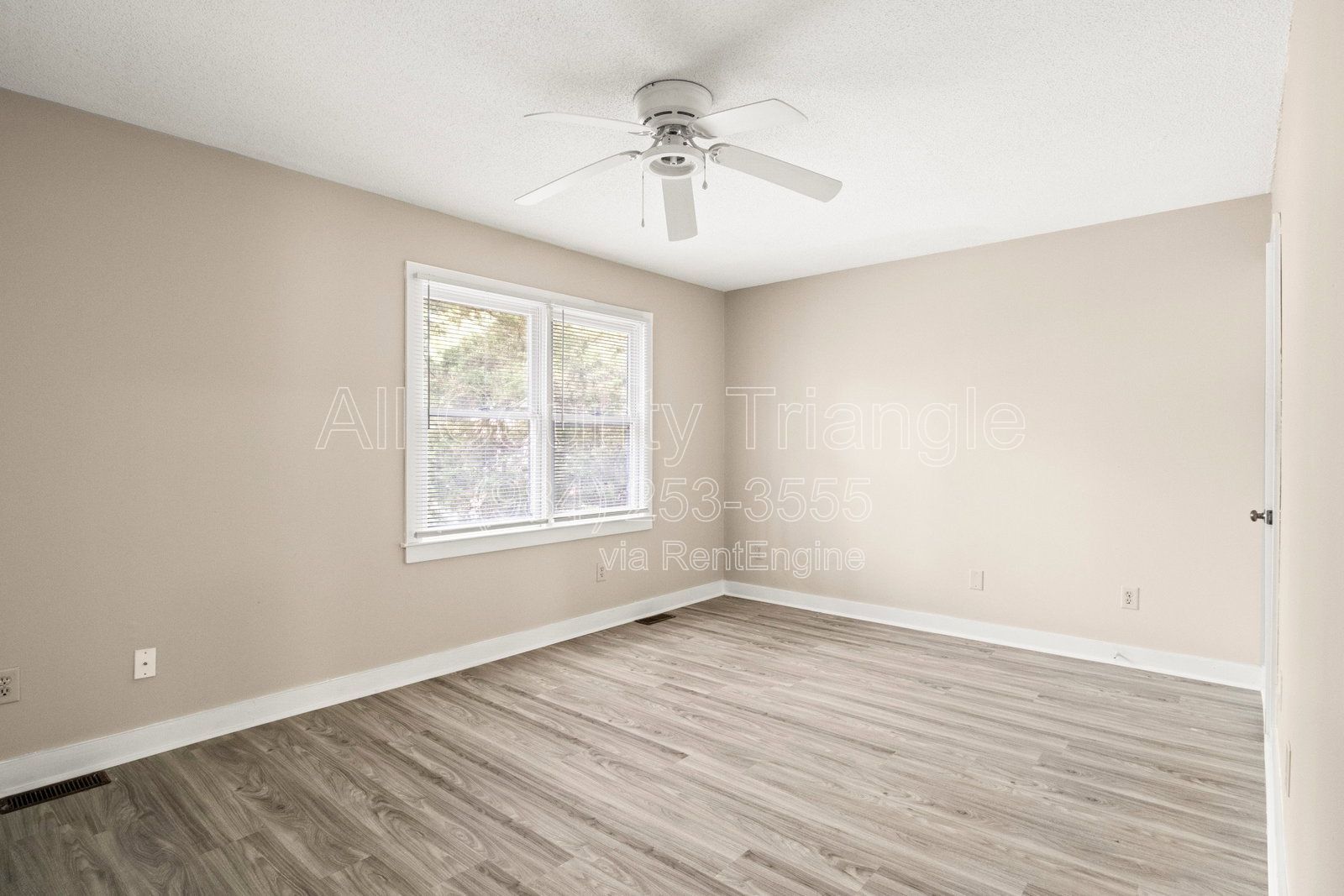 Gallery Image 25