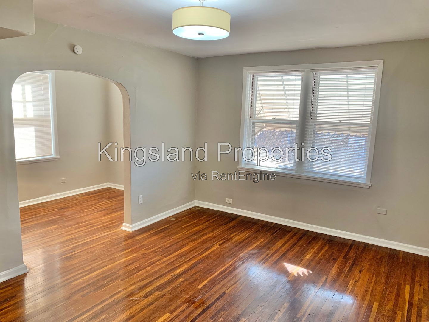 Gallery Image 0