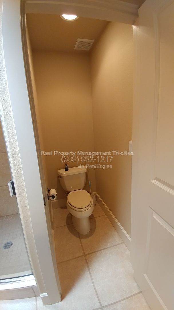 Gallery Image 27