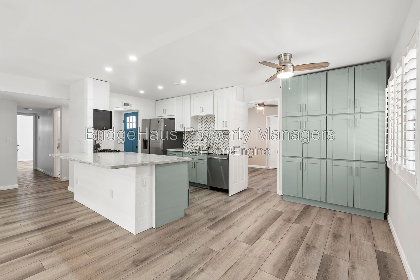Gallery Image 12