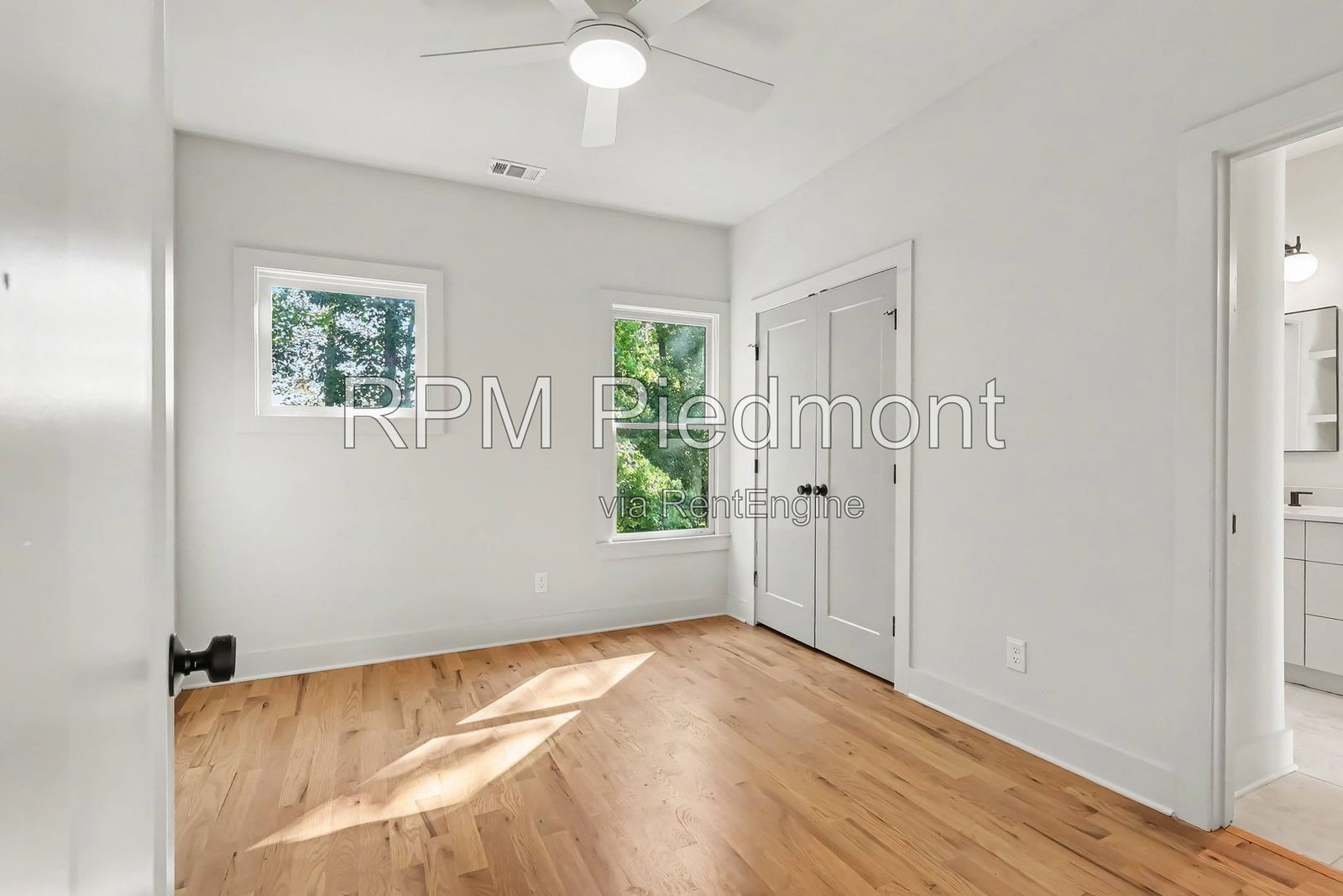 Gallery Image 25