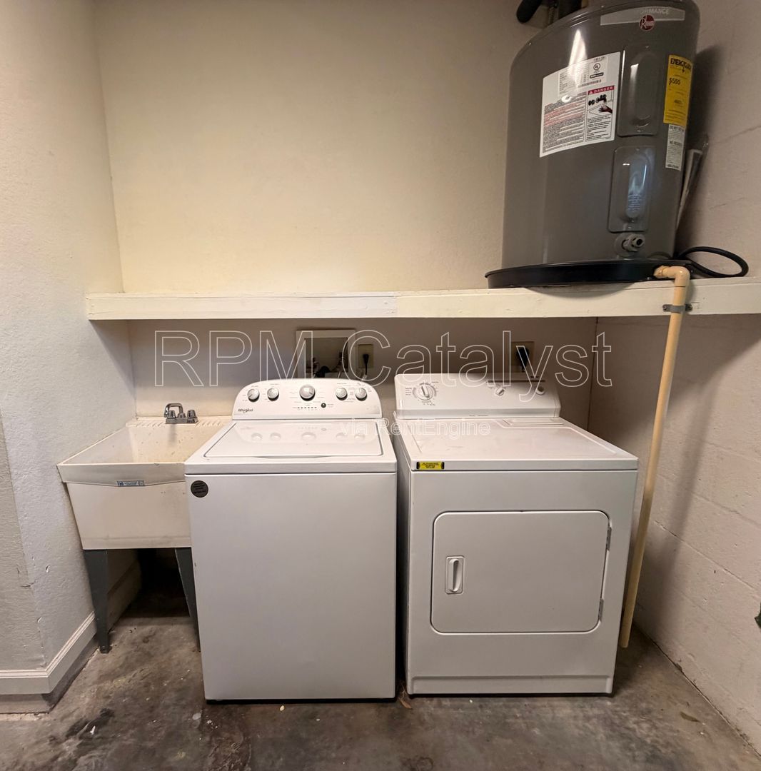 Gallery Image 16