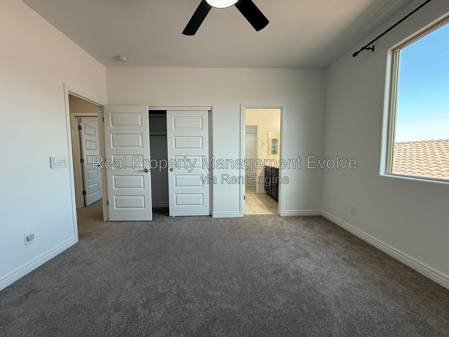 Gallery Image 40