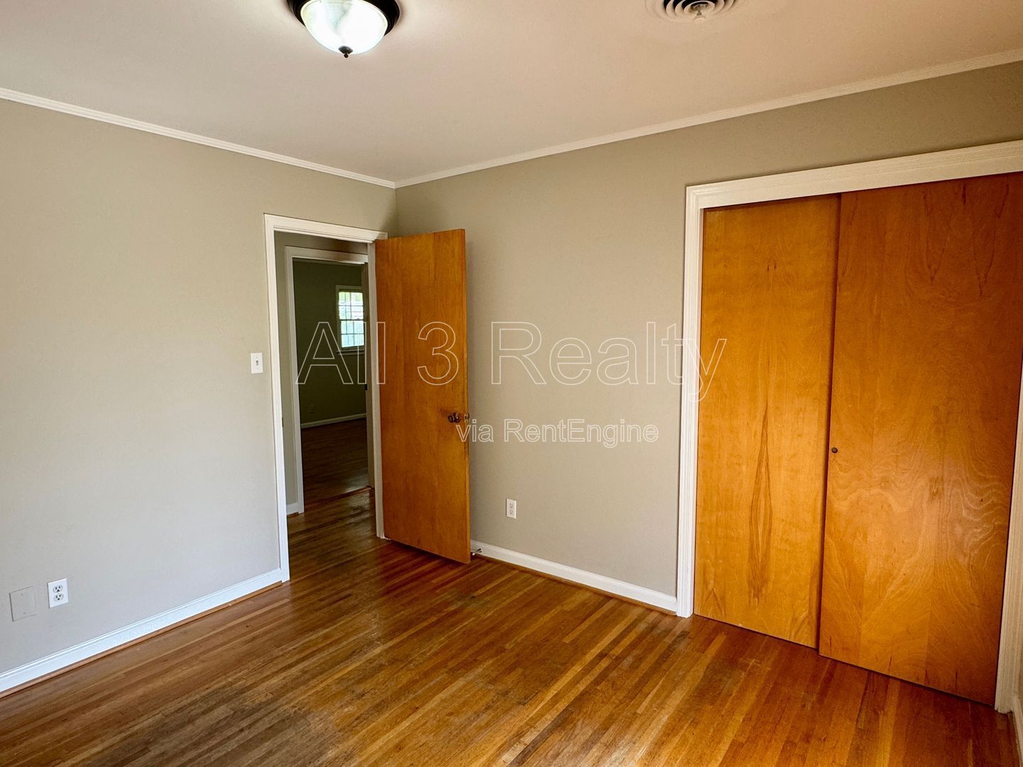Gallery Image 22