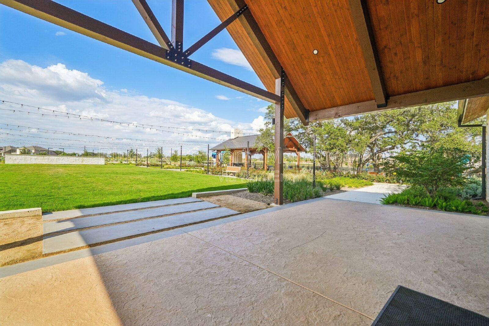 Gallery Image 38