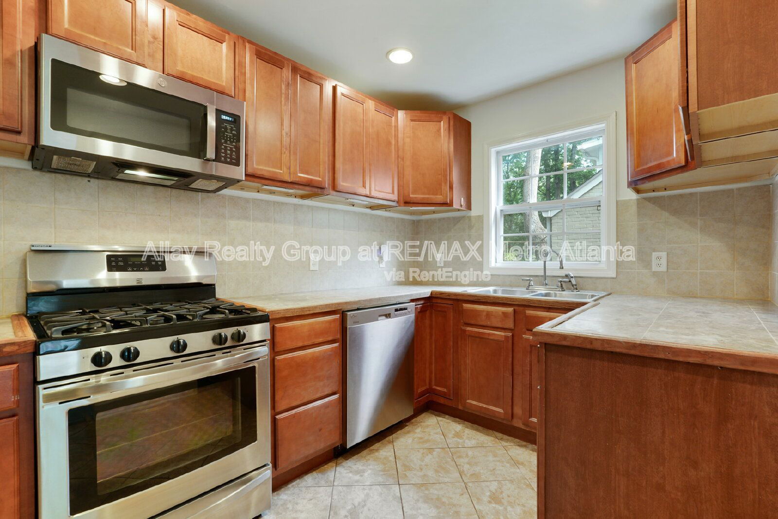 Gallery Image 8