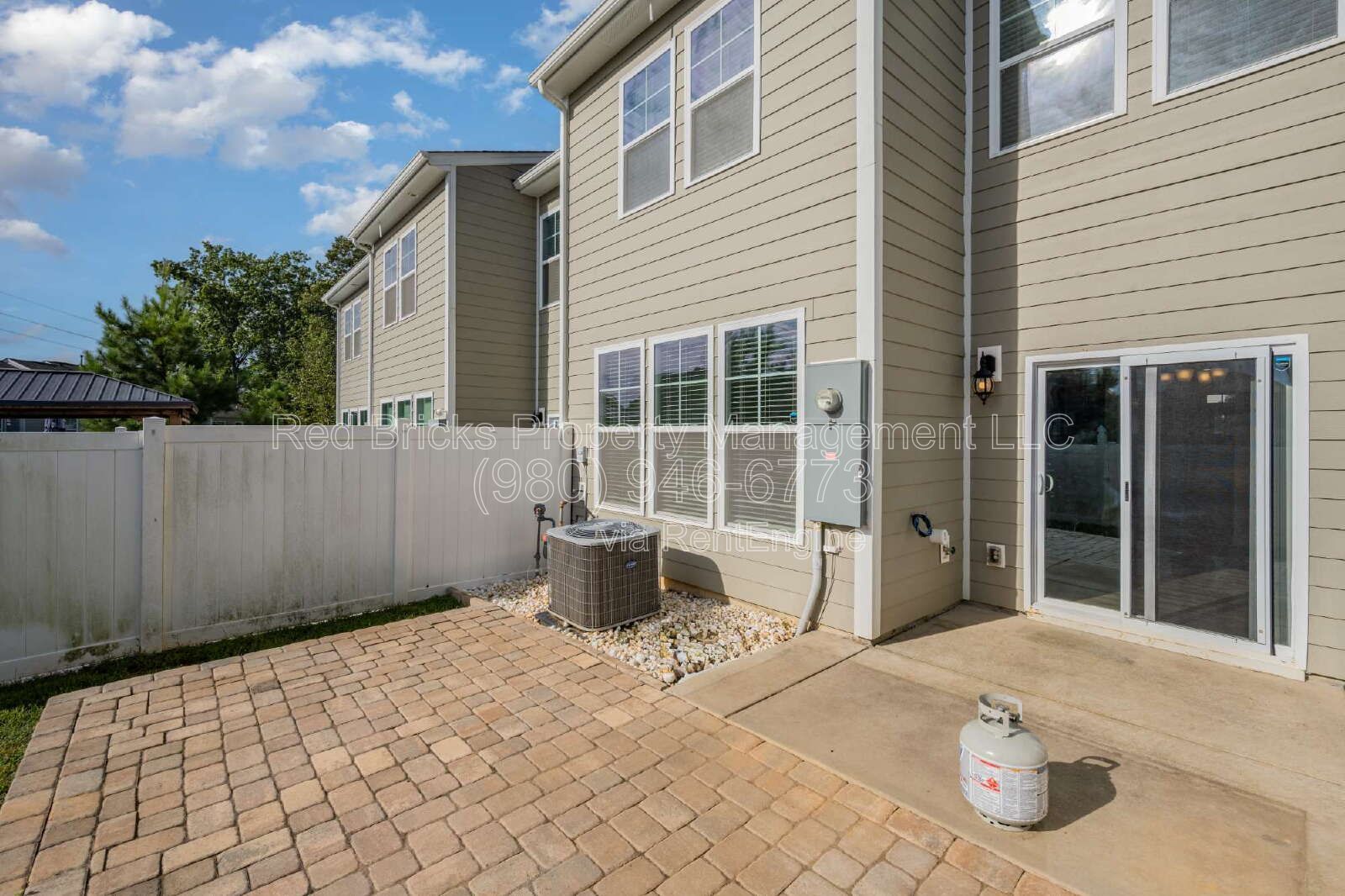 Gallery Image 20