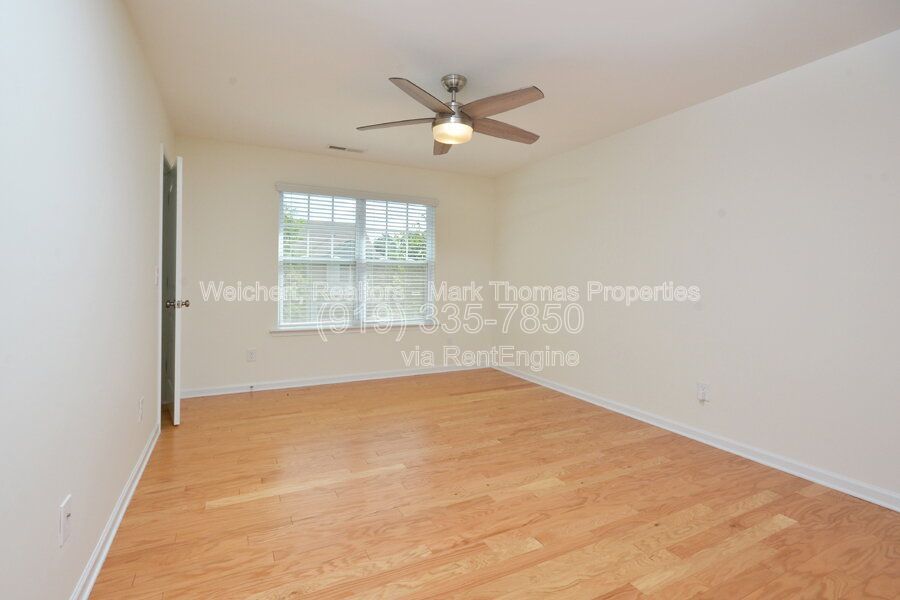 Gallery Image 23