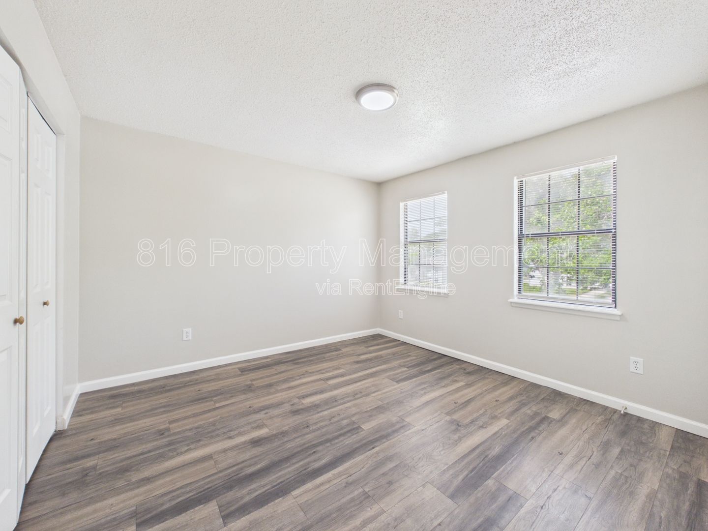 Gallery Image 15