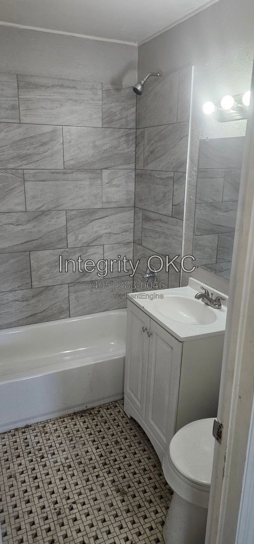 Gallery Image 33