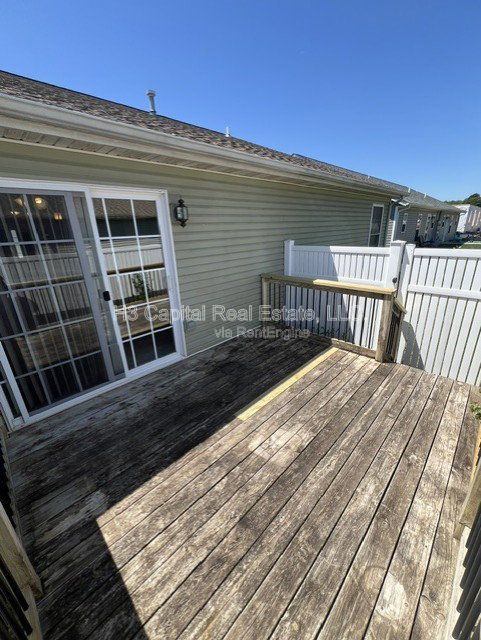 Gallery Image 17