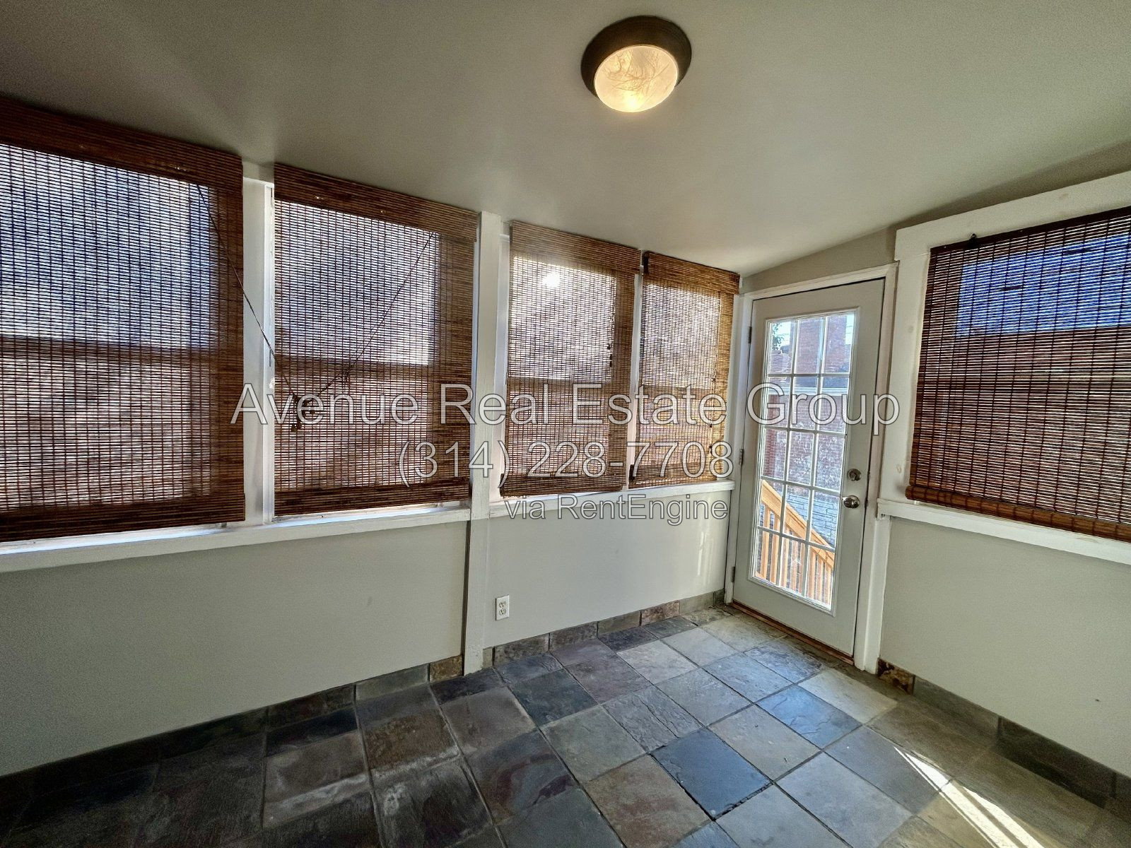 Gallery Image 13