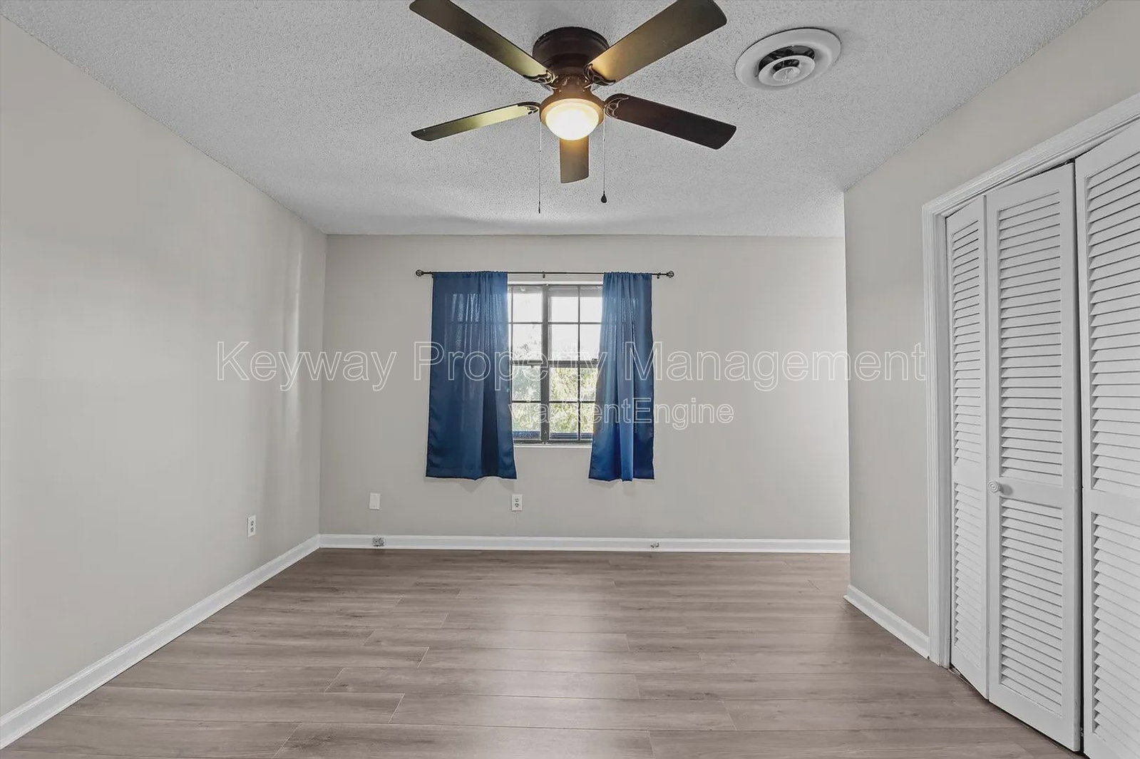 Gallery Image 20