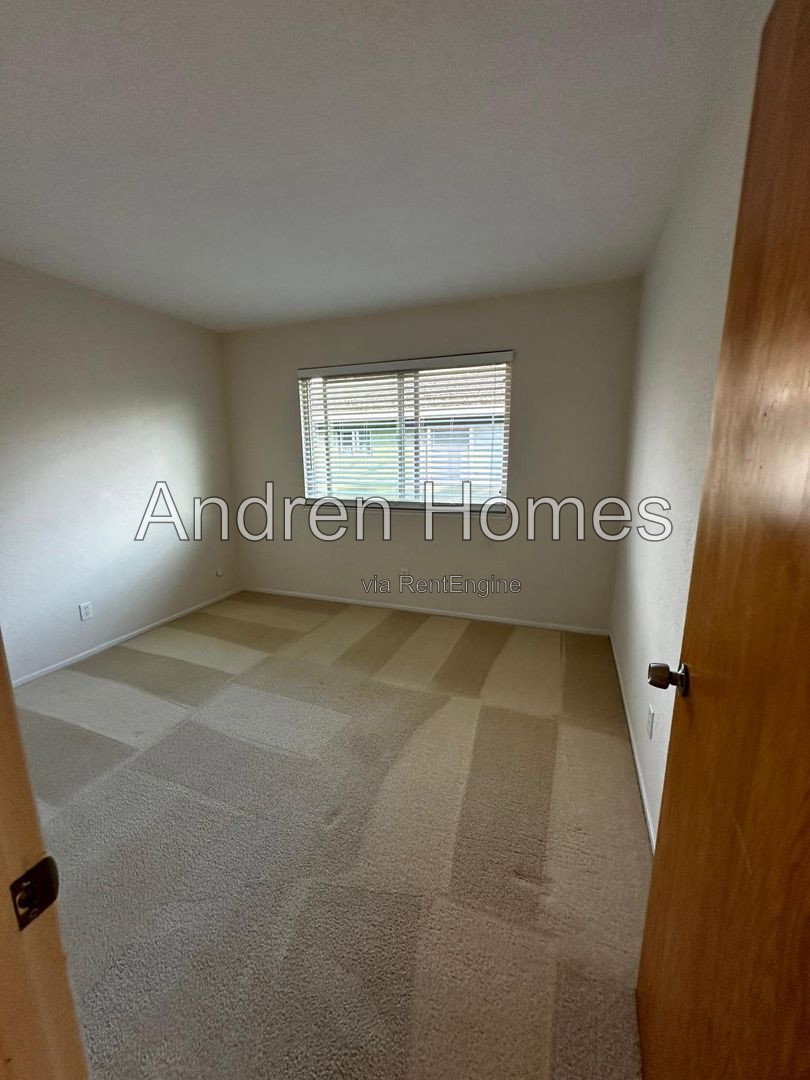Gallery Image 25