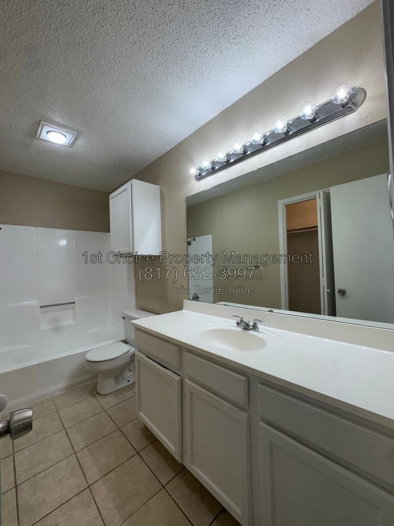 Gallery Image 17