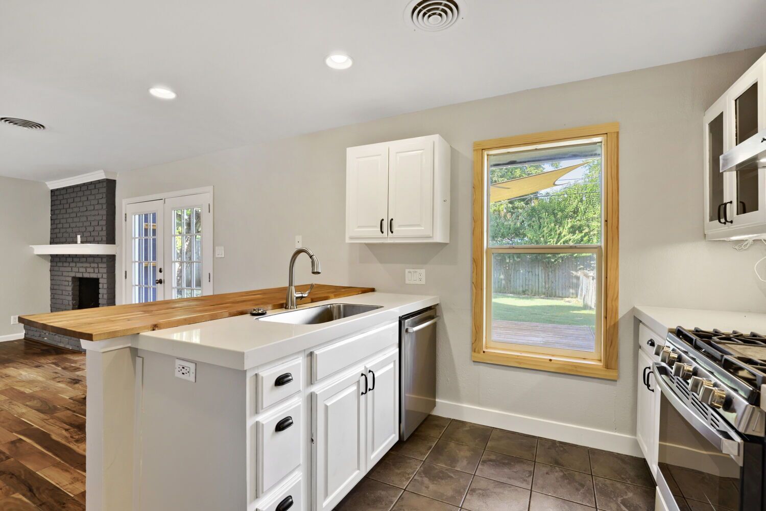 Gallery Image 9