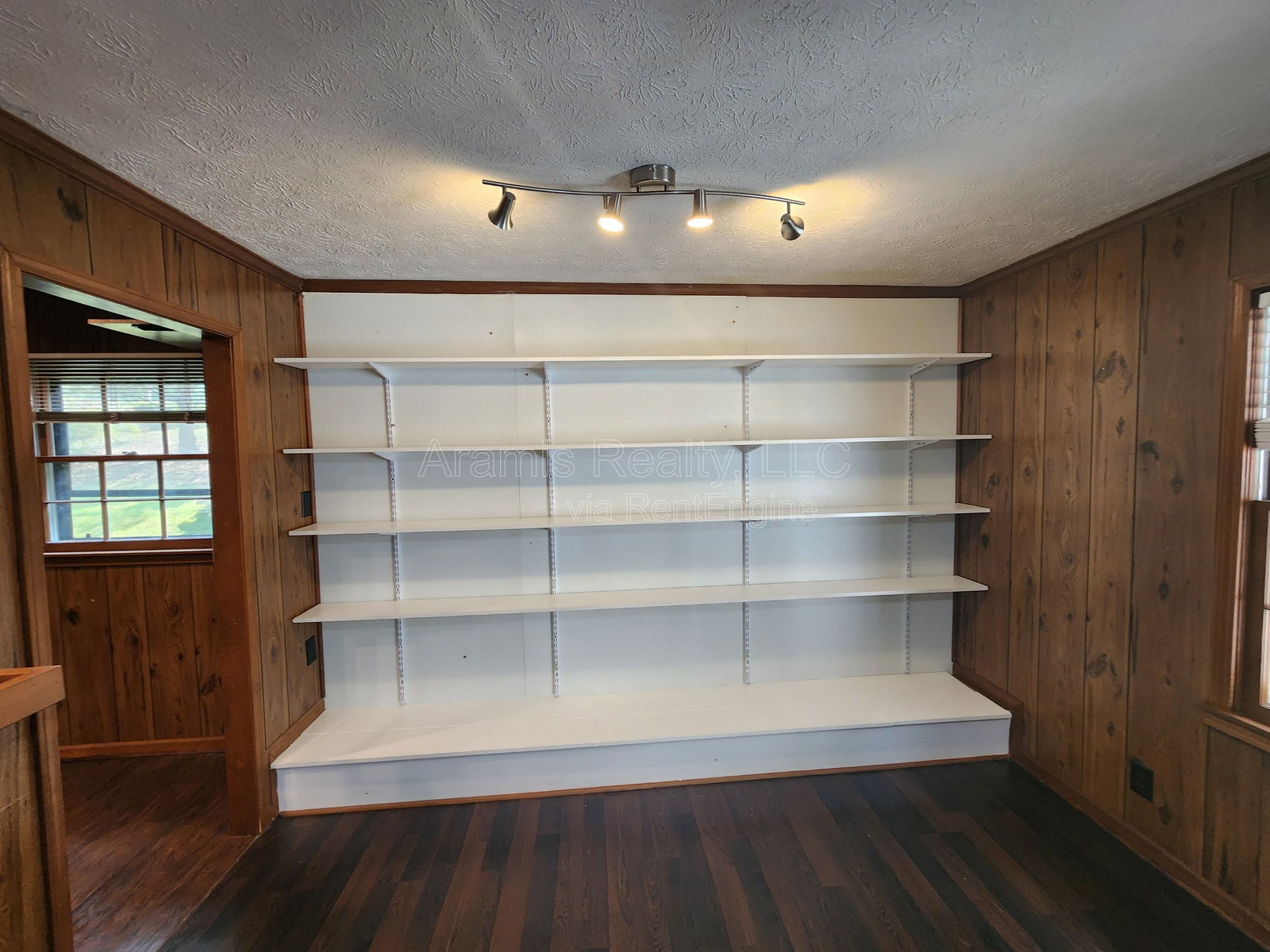 Gallery Image 8