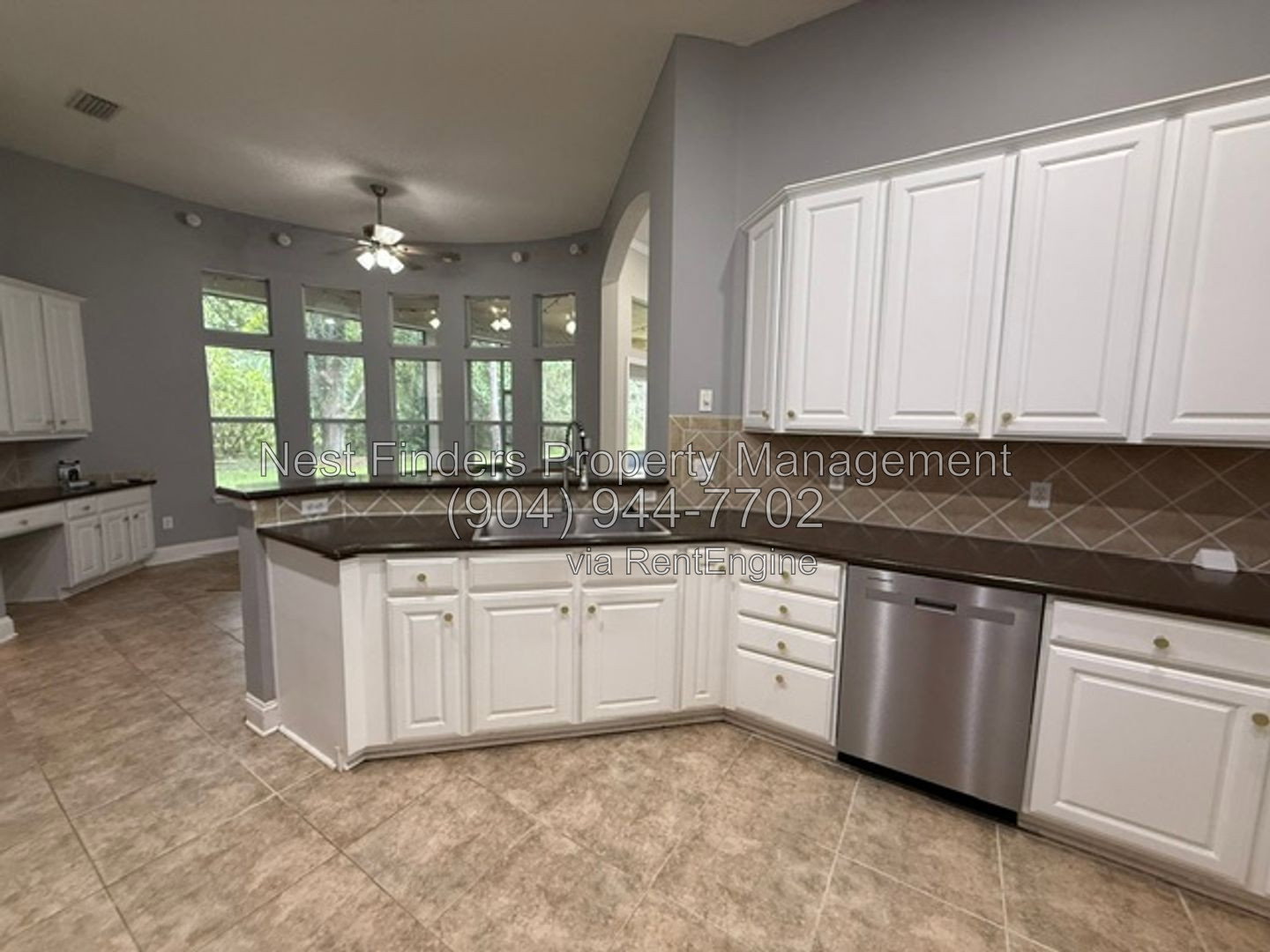 Gallery Image 18