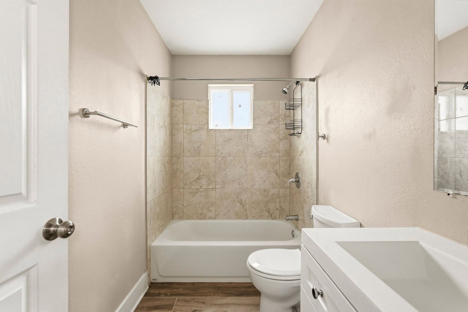 Gallery Image 14