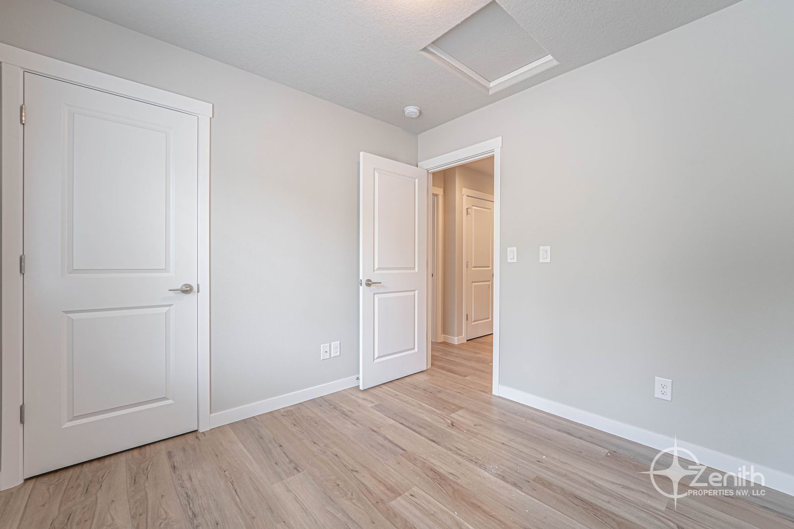 Gallery Image 14