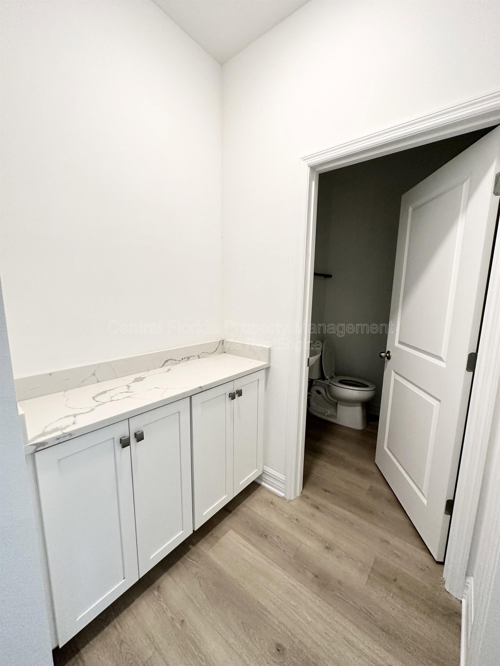 Gallery Image 16