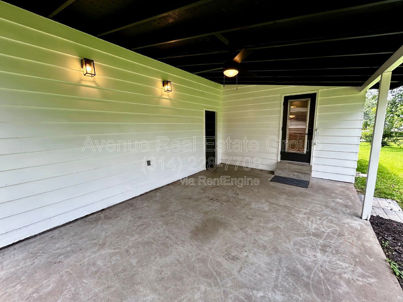 Gallery Image 18