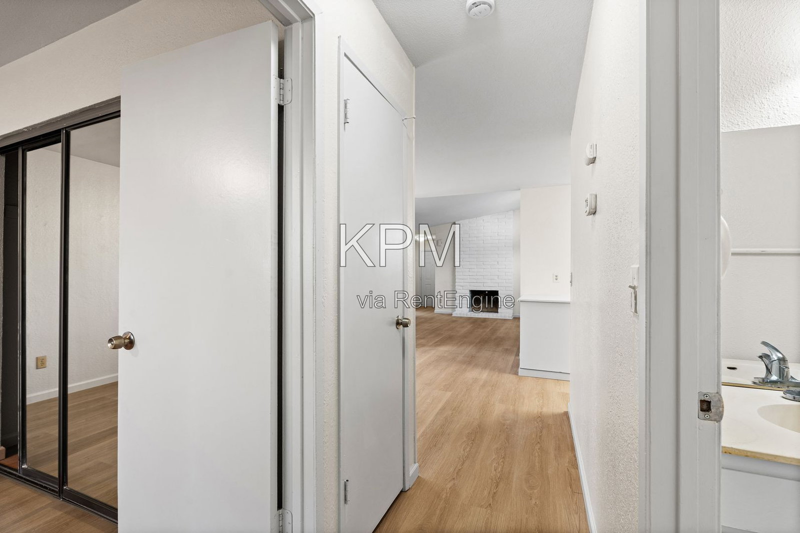Gallery Image 16