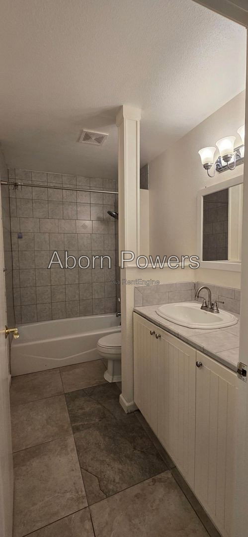 Gallery Image 20