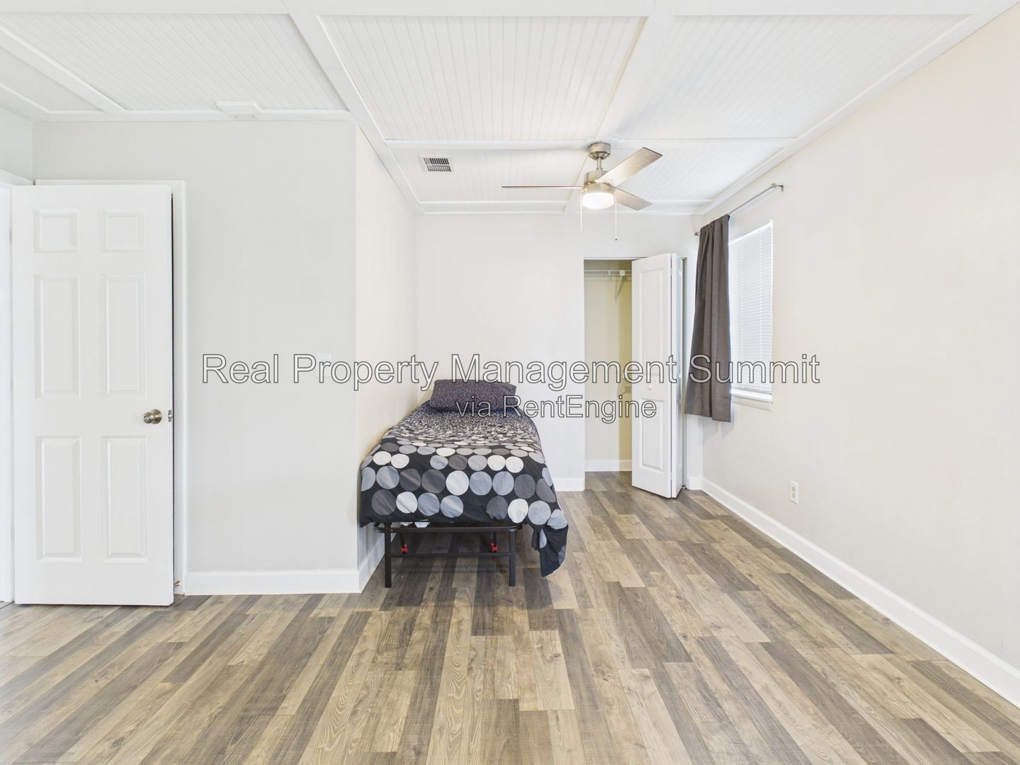 Gallery Image 14