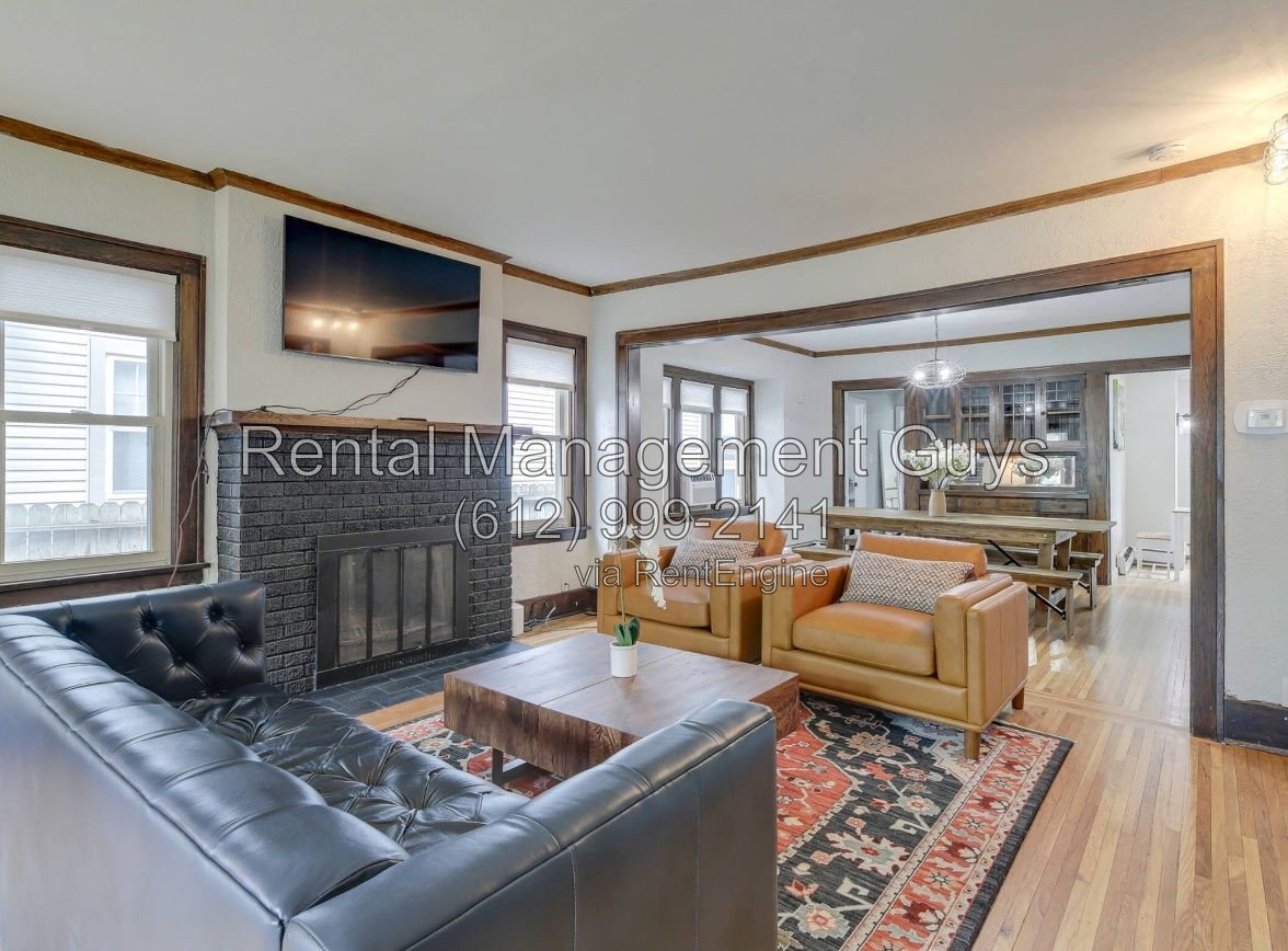 Gallery Image 0