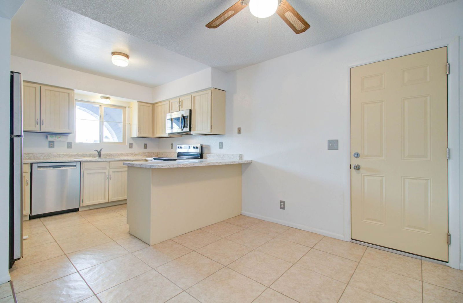 Gallery Image 14