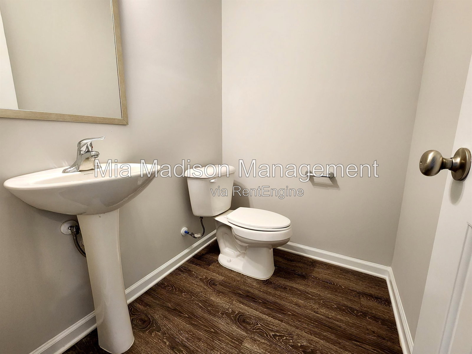 Gallery Image 19