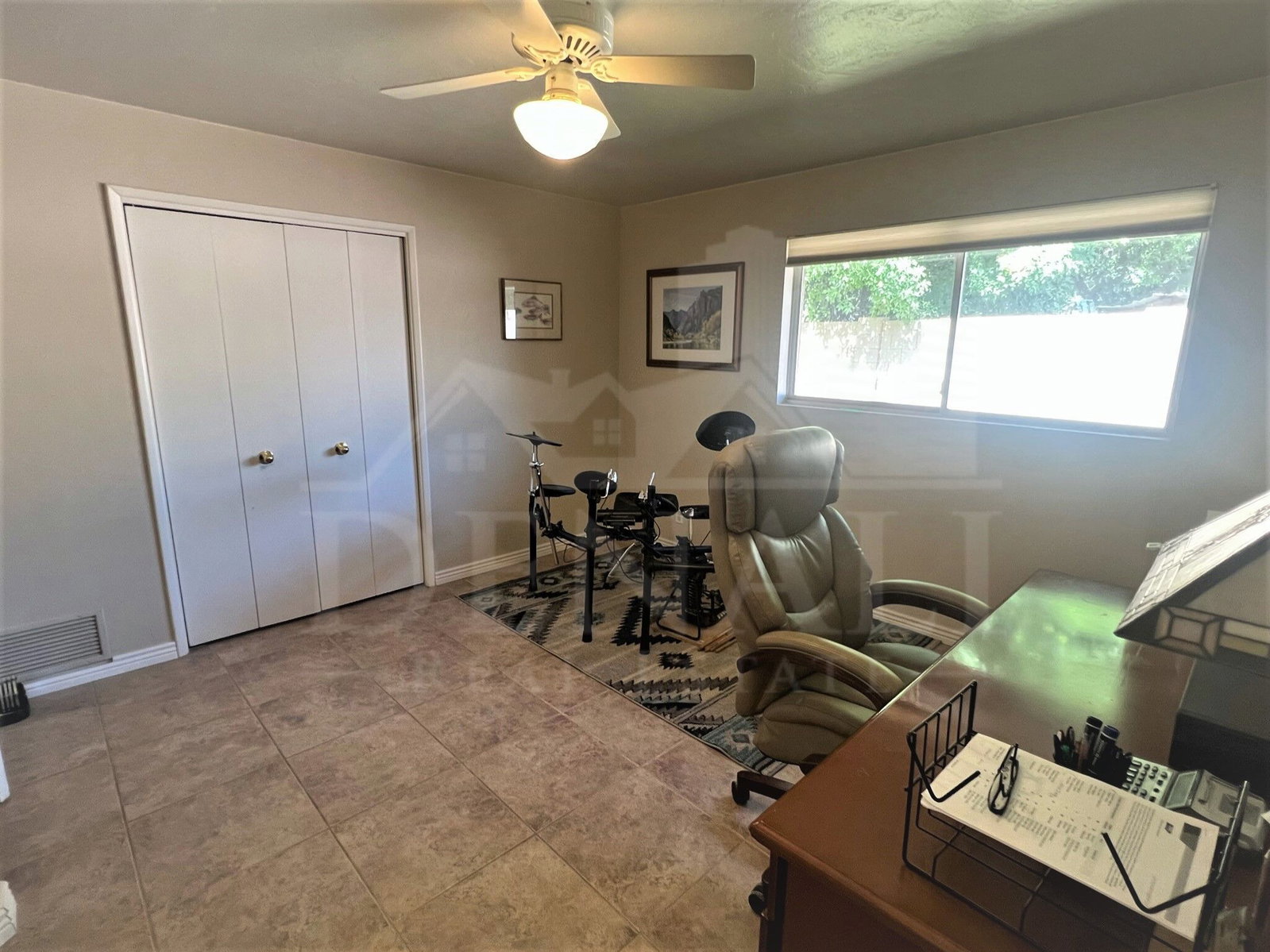 Gallery Image 16