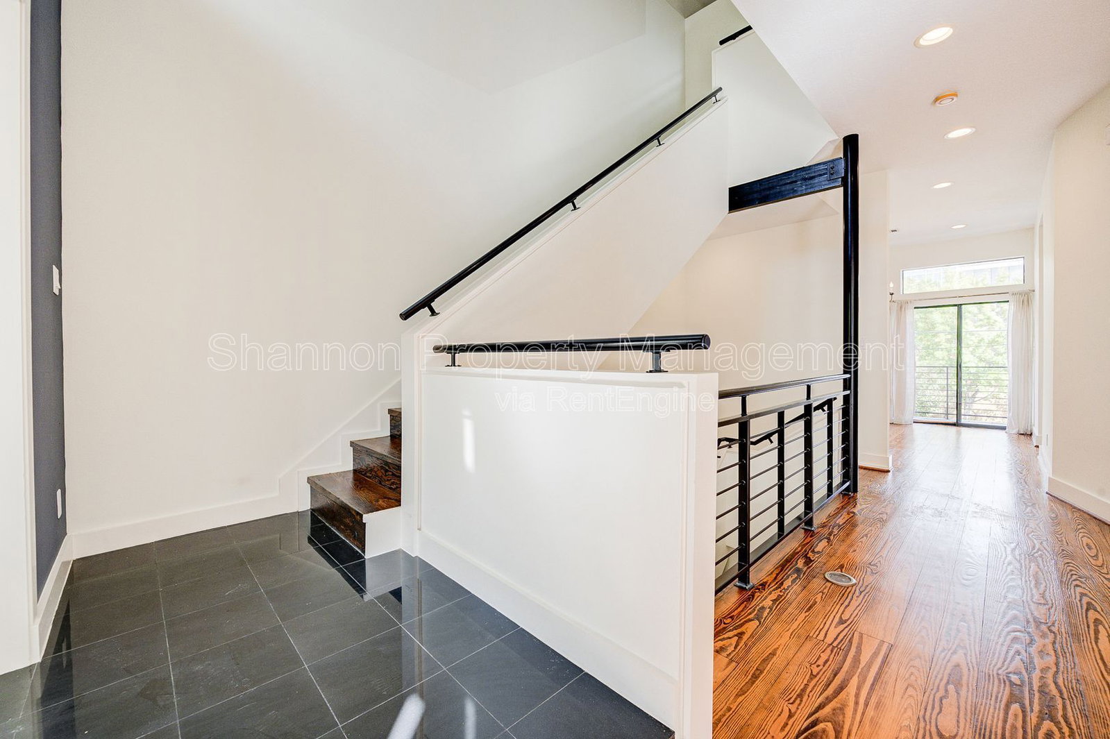 Gallery Image 17